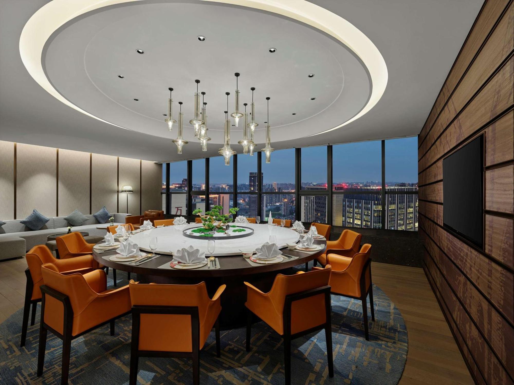 Doubletree By Hilton Chengdu Riverside - Close To Panda Base And Chengdu East Railway Экстерьер фото