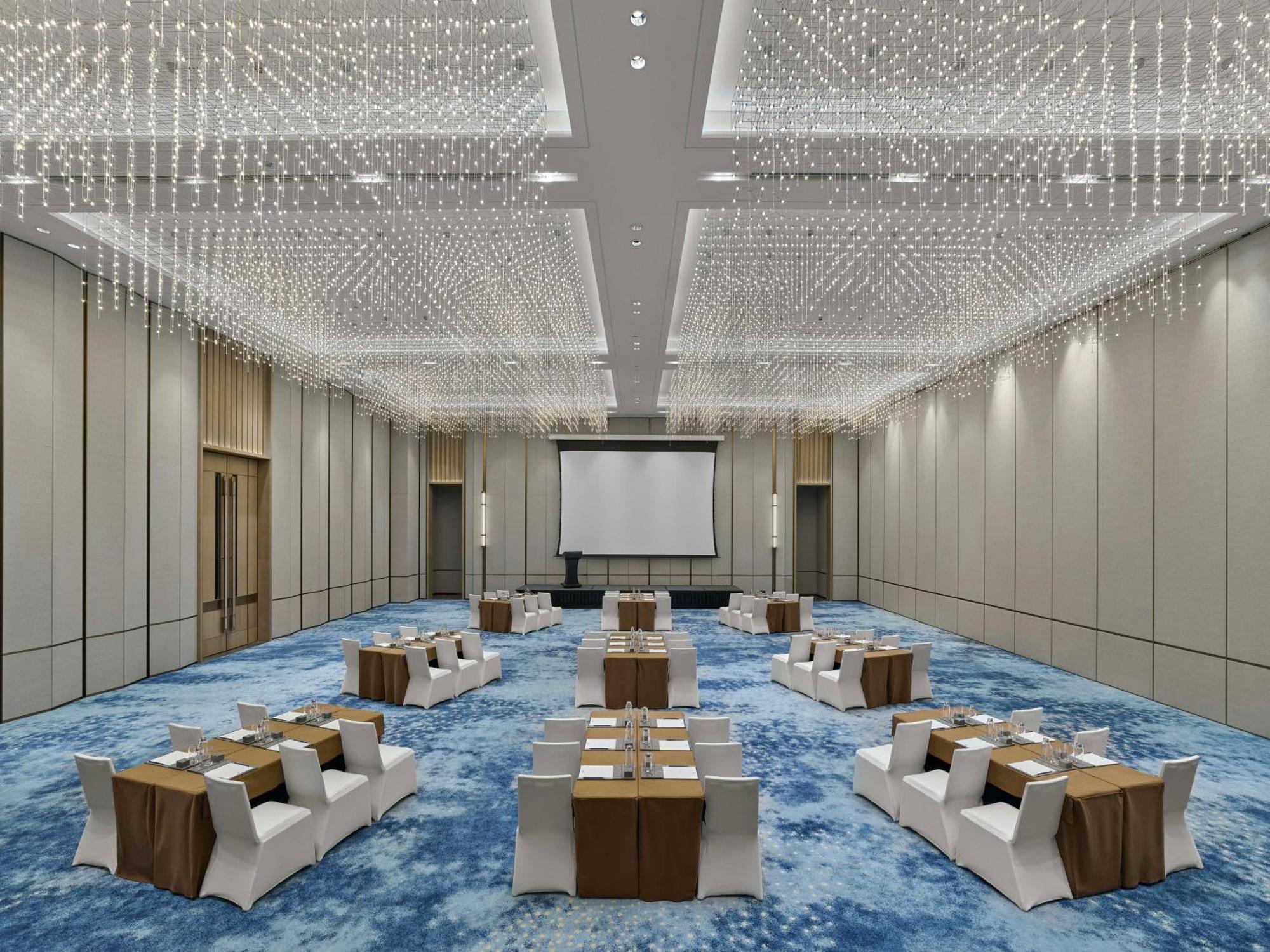Doubletree By Hilton Chengdu Riverside - Close To Panda Base And Chengdu East Railway Экстерьер фото